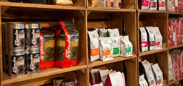 Espresso Leone Kaffee im Statement Store